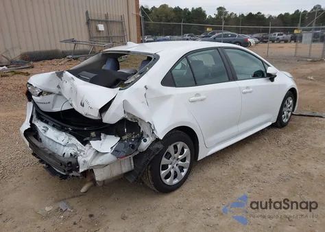 2020 Toyota Corolla Le z USA, uszkodzony, nr VIN 5YFEPRAE1LP009803